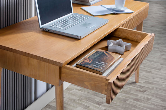 Mesa escritorio  con 2 cajones rayados en madera maciza de pino, Ref.600/601/602, Varias medidas.