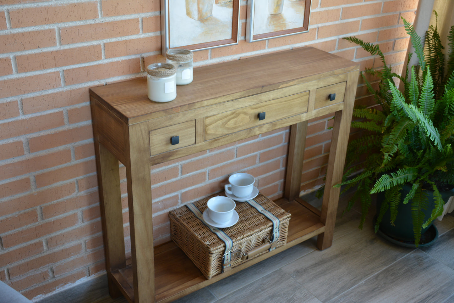 Consola 3 cajones Domo.