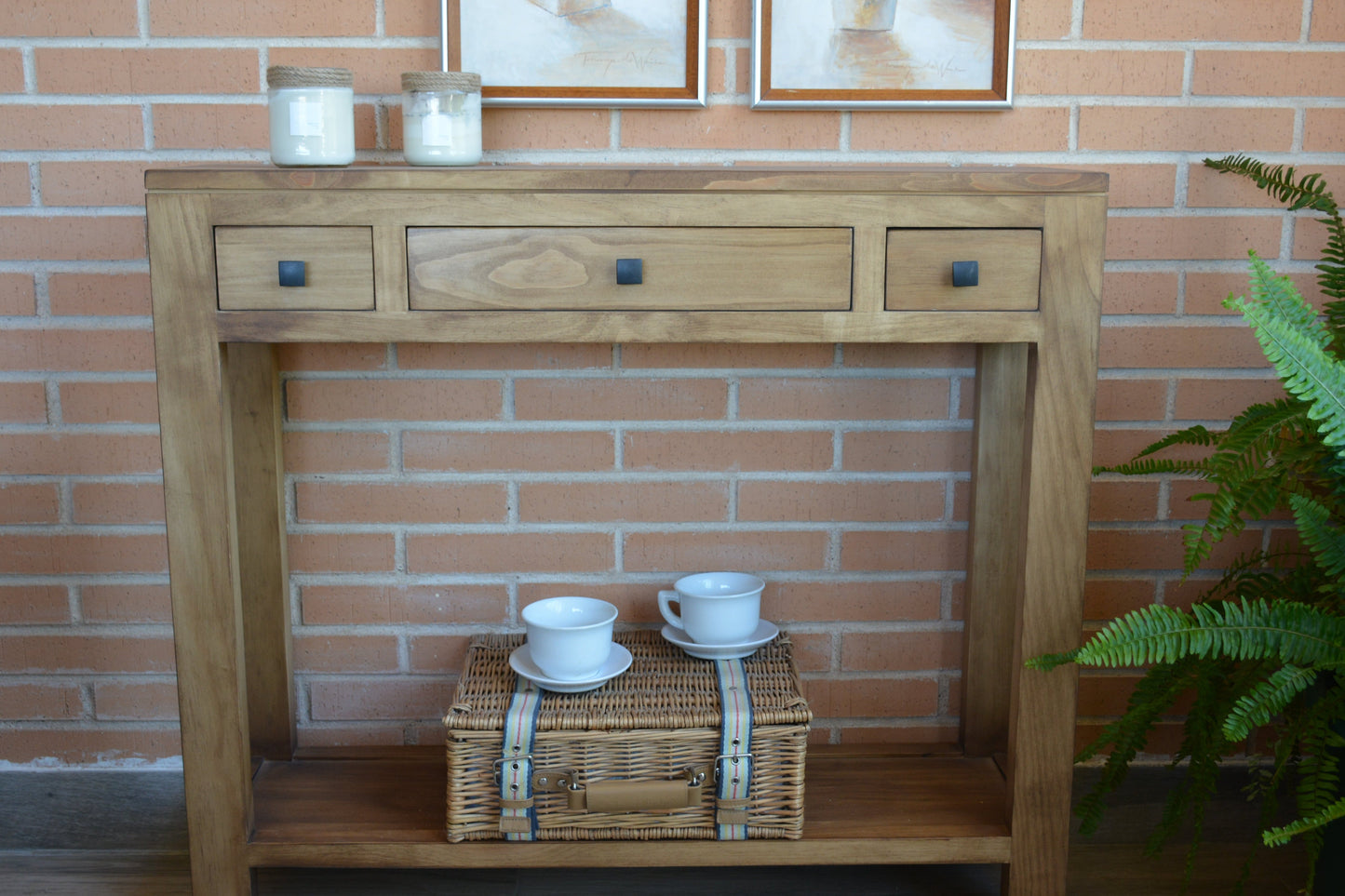 Consola 3 cajones Domo.