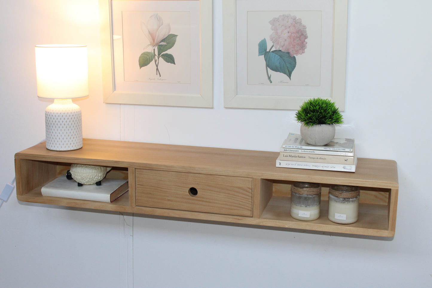 Consola Flotante Luna