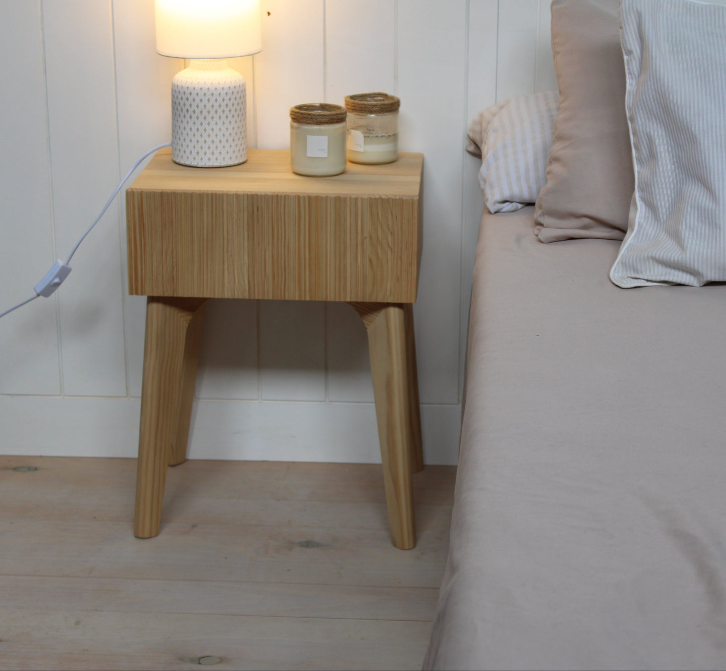 Mesita noche 1 cajón Iria.