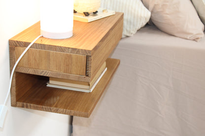 Mesita noche cajon/hueco Ada