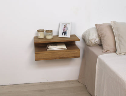 Mesita noche hueco/cajón Ada.