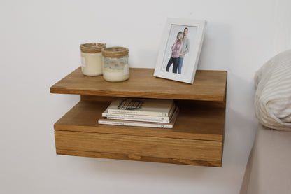 Mesita noche hueco/cajón Ada.