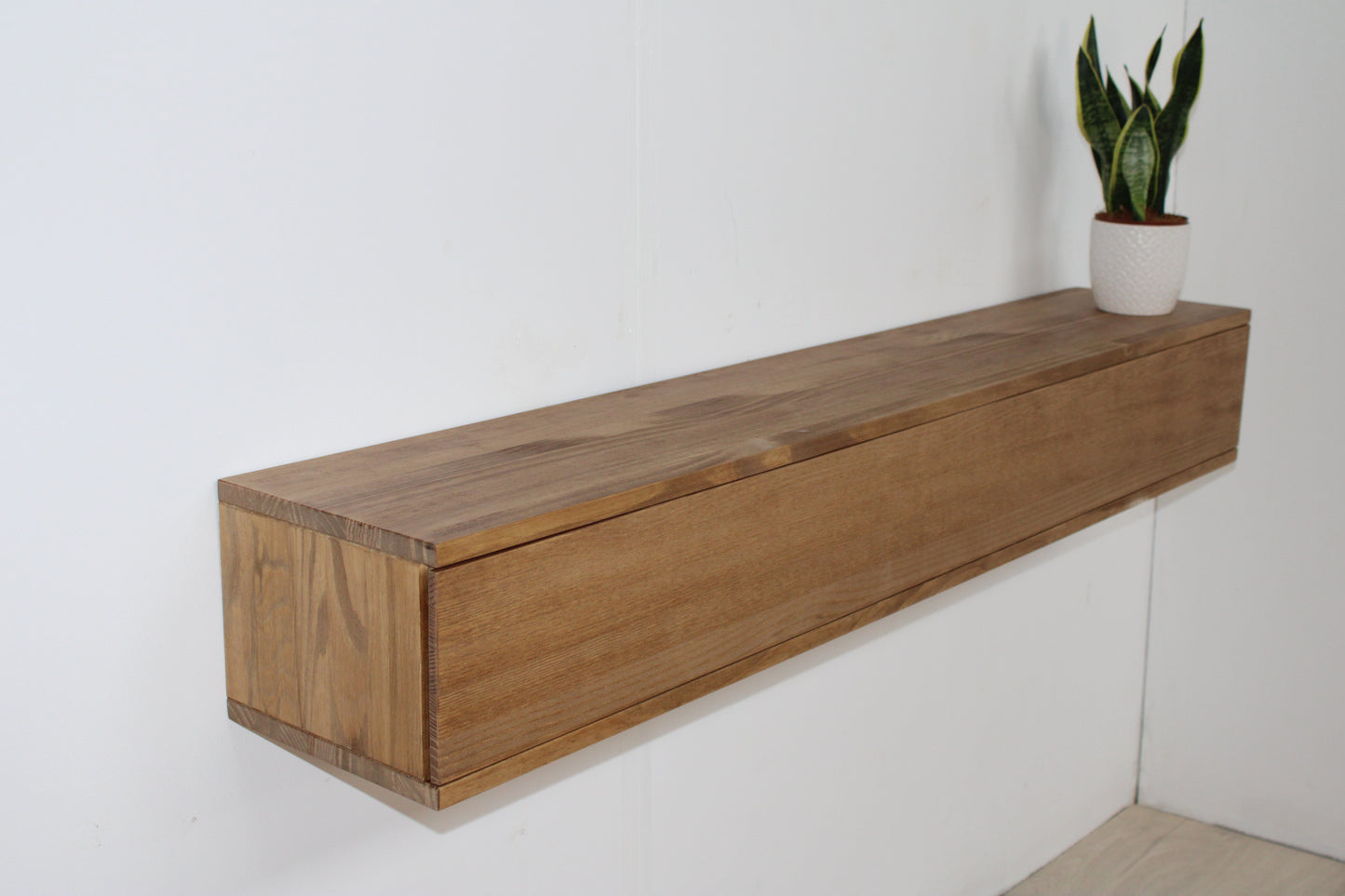 Mueble de televisión ADA.